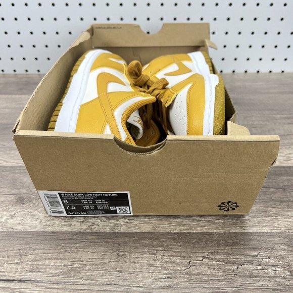 Nike Dunk Low Next Nature Phantom 2022 Womens Size 9 DN1431-001 - Picture 9 of 10
